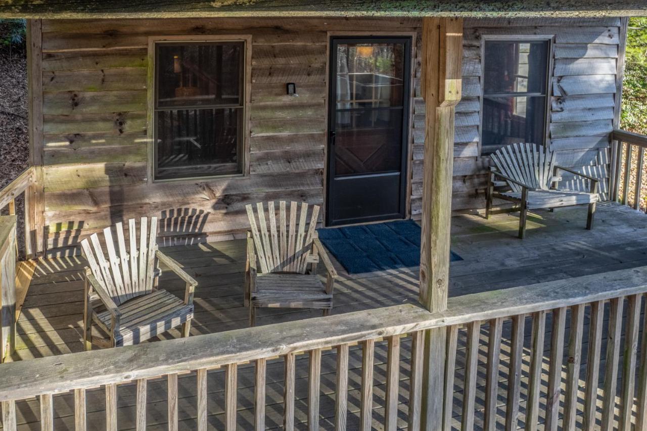The Scaly Mountain Cabin Exterior photo